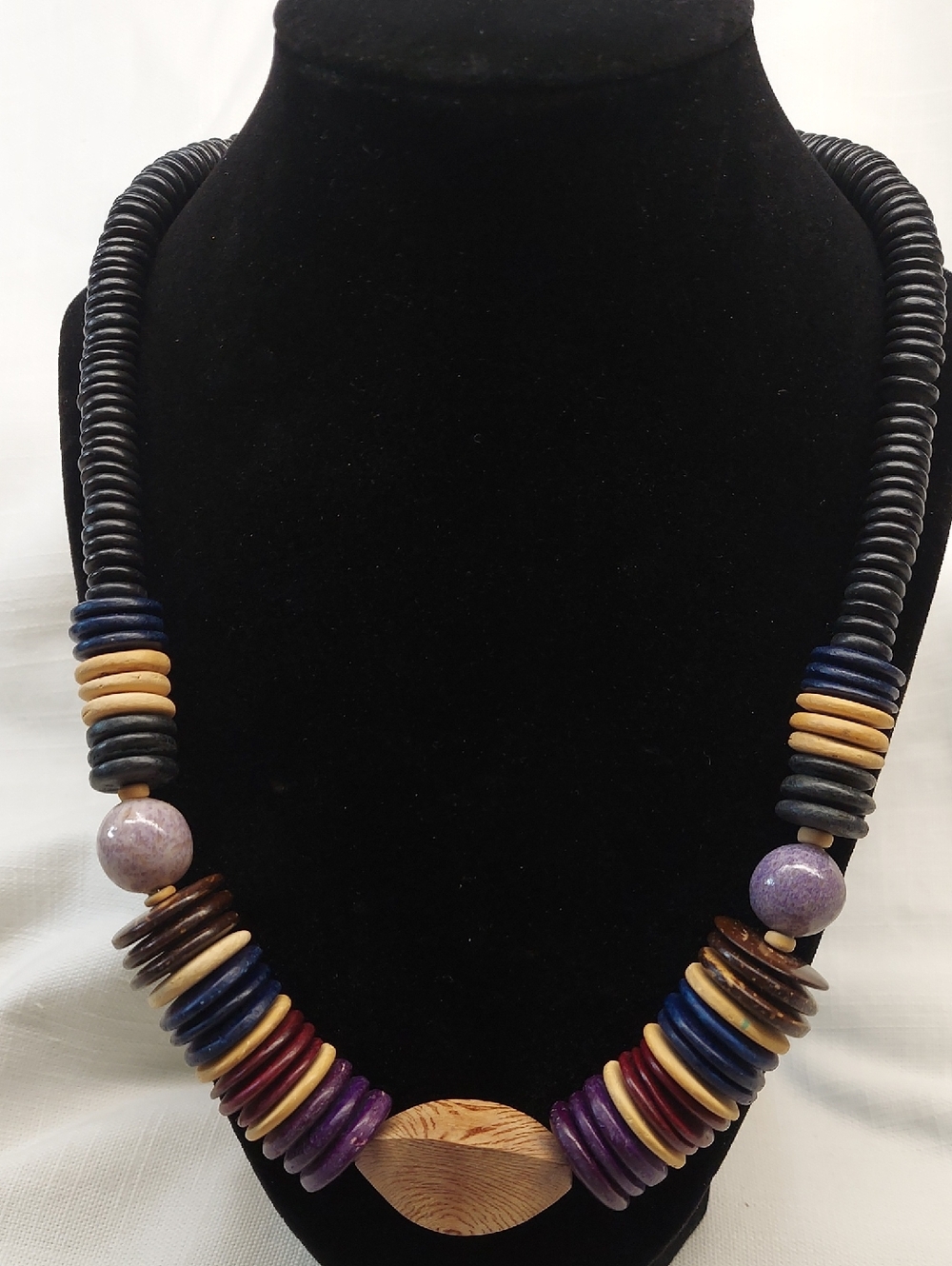 Blonde,Navy & Multi-Color Wooden Disc Necklace w Purple Bead Accents Vintage 22"